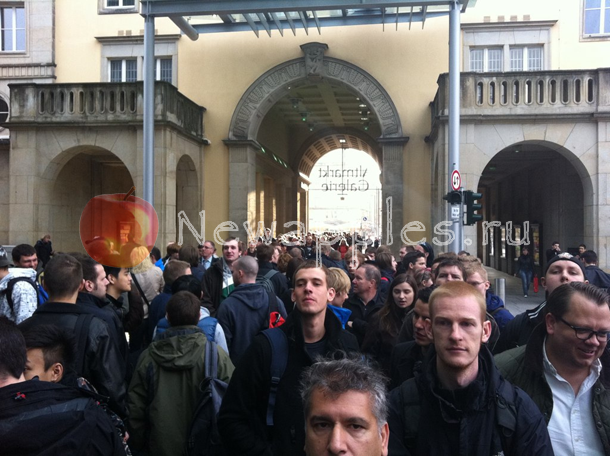 Dresden_apple_store_9.4