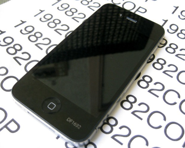 prototip_iphone4_ebay_4