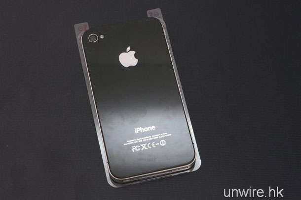 iphone5_screen_protectors_show_home_button_1