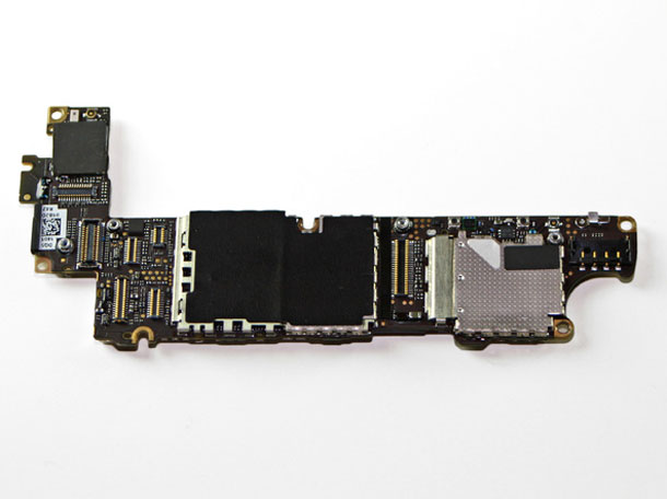 ifixit_iphone4s_6
