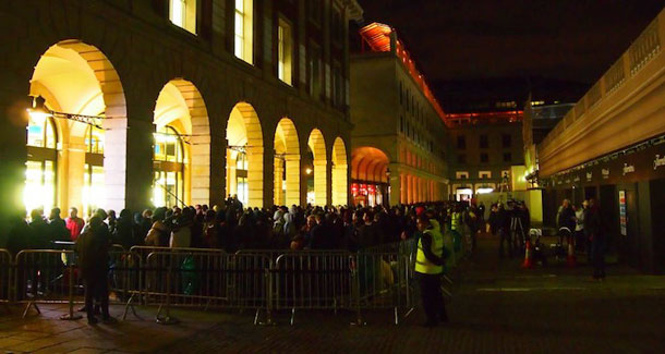 launch_iphone_4s_line_003