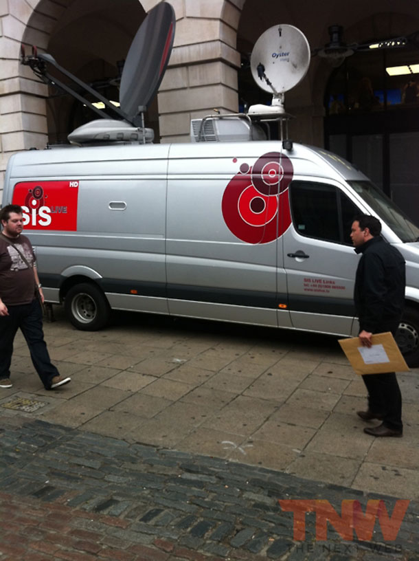 london_covent_garden_into_live_streaming_4