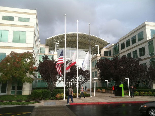 steve_jobs_die_2
