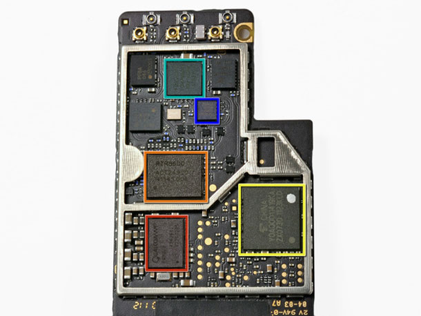 ifixit_tears_down_the_new_ipad_melbourne_australia_0020