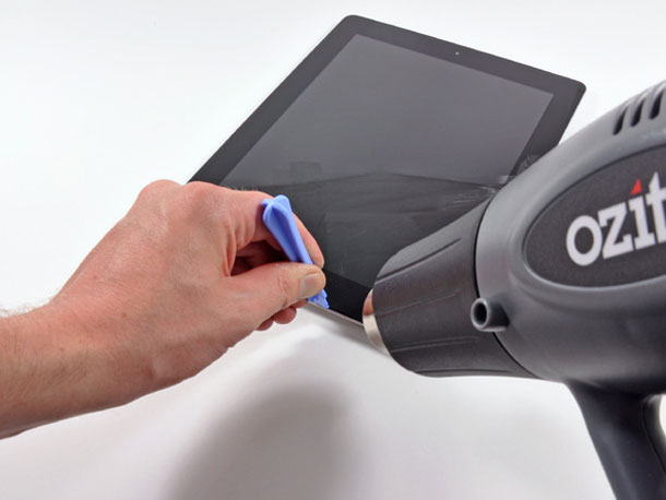 ifixit_tears_down_the_new_ipad_melbourne_australia_01