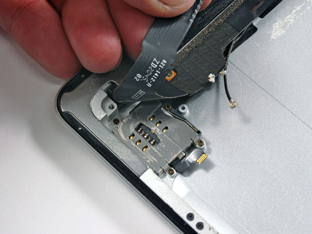 ifixit_tears_down_the_new_ipad_melbourne_australia_029