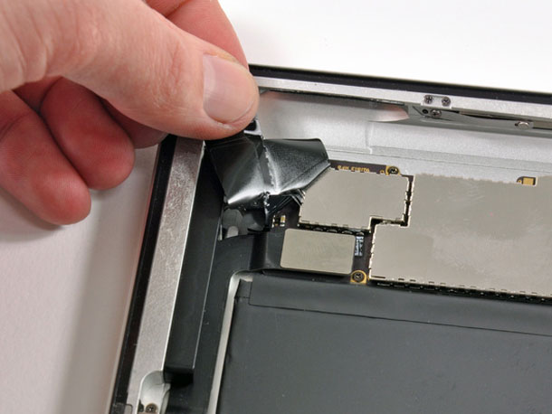 ifixit_tears_down_the_new_ipad_melbourne_australia_12