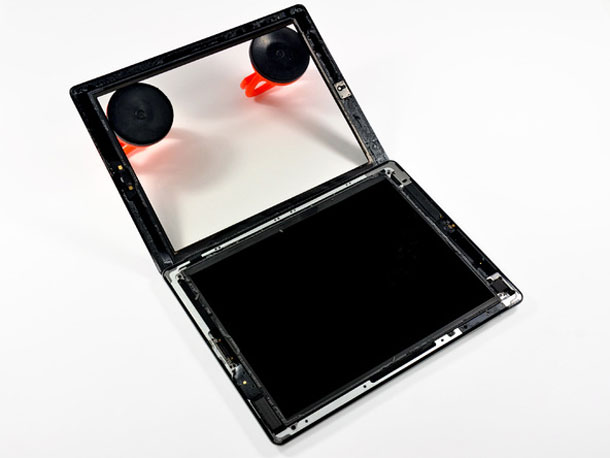 ifixit_tears_down_the_new_ipad_melbourne_australia_5