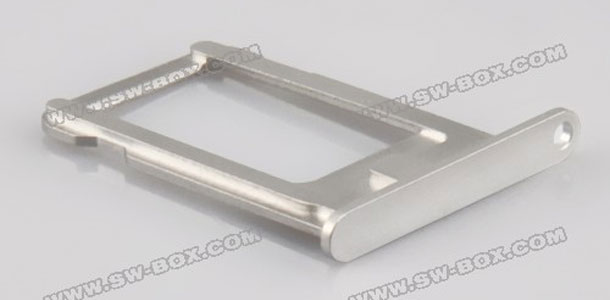 claimed_iphone_5_sim_card_tray_appears_identical_to_iphone_4s_02