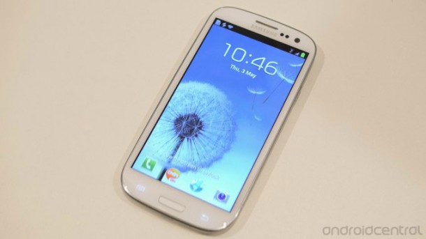 samsung_announces_galaxy_iii_biggest_iphone_competitor_date_1