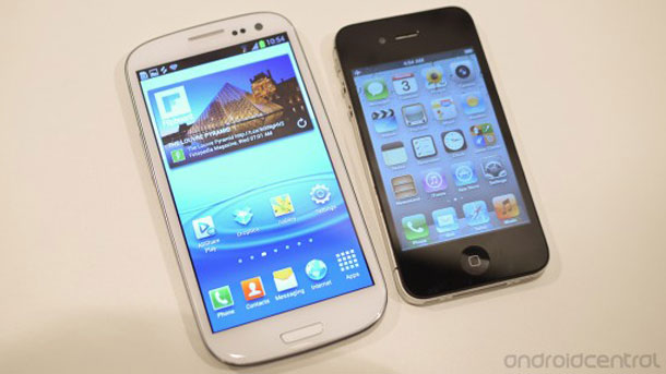 samsung_announces_galaxy_iii_biggest_iphone_competitor_date_4