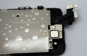 iPhone-5-front-assembly-compared-to-iPhone-4S-in-stunning-high-quality_10