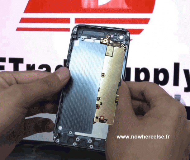 leaked-photos-of-the-iphone-5-logic-board_4