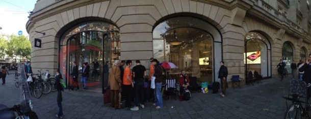 apple_store_amsterdam_iphone5_04