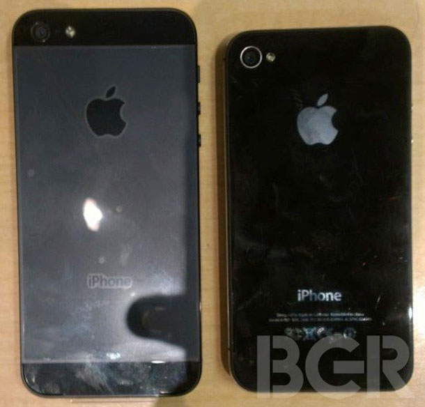 first-iphone-5-unboxing-photos-reveal-packaging-layout-and-earpods-travel-case_3