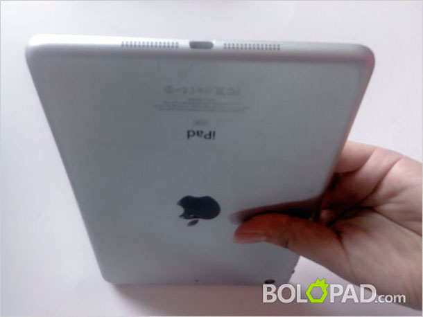 ipad-mini-physical-mockup-surfaces-again-in-black_3