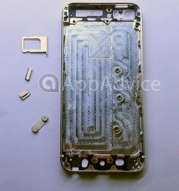 exclusive-high-resolution-photos-of-the-rumored-gold-iphone-5s-back-housing-6