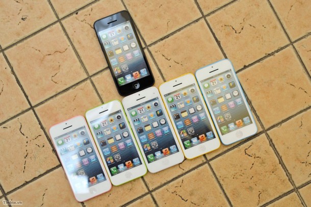 the-iphone-5c-likely-colors-plus-some-new-dummy-units-are-unveiled-4