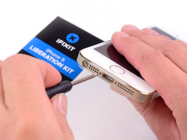 ifixits-iphone-5s-teardown-reveals-touch-id-fingerprint-sensor-invisible-m7-chip-12