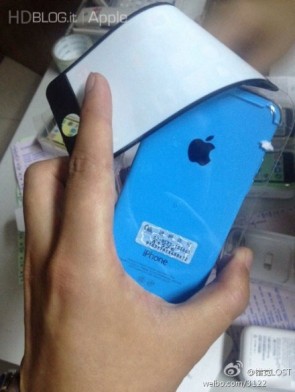iphone-5s-5c-first-unboxing-16
