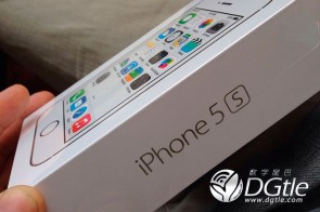 iphone-5s-5c-first-unboxing-3
