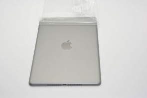 new-images-of-purported-next-gen-ipad-casing-show-space-gray-and-silver-color-options-5