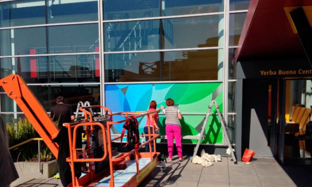 apple-begins-decorating-yerba-buena-center-for-tuesdays-ipad-event-1