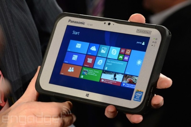 ces-2014-panasonic-toughpad-fz-m1-rugged-7-inch-windows-tablet-4