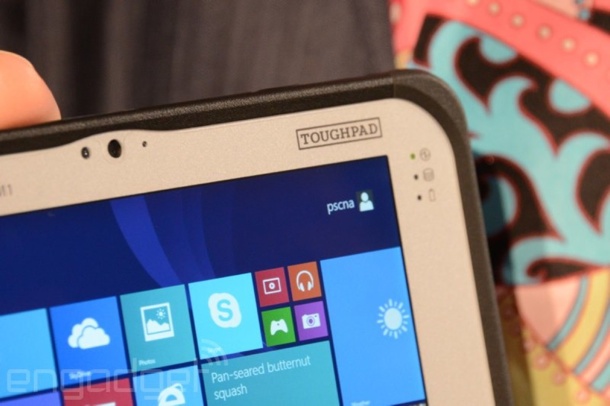 ces-2014-panasonic-toughpad-fz-m1-rugged-7-inch-windows-tablet-6