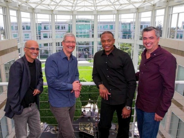 apple-emphasizes-acquisition-of-beats-music-service-in-blockbuster-1