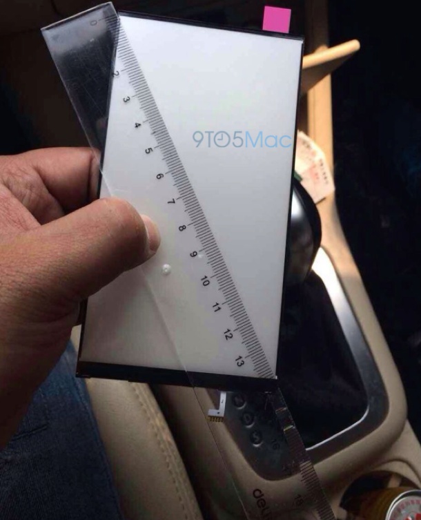 first-leaked-display-from-the-5-5-inch-iphone-6-1