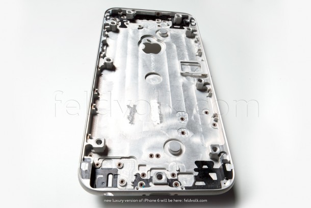 alleged-real-iphone-6-rear-shell-leaked-video-1