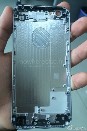 new-photos-show-purported-rear-shell-video-of-assembled-iphone-6-3