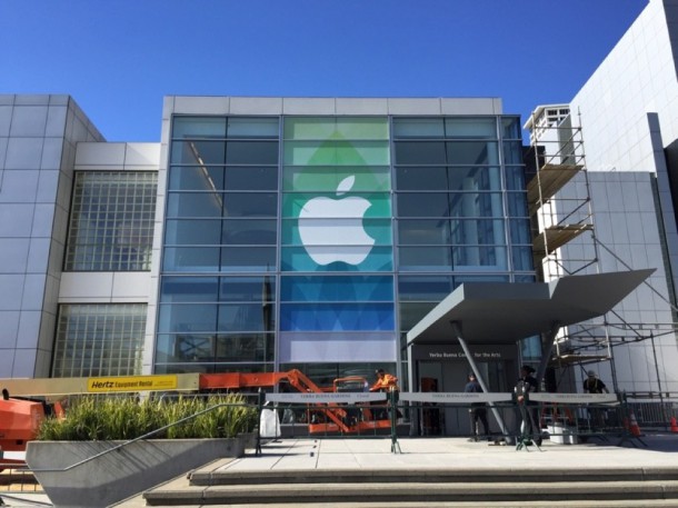 apple-begins-decorating-yerba-buena-center-spring-forward-event-4
