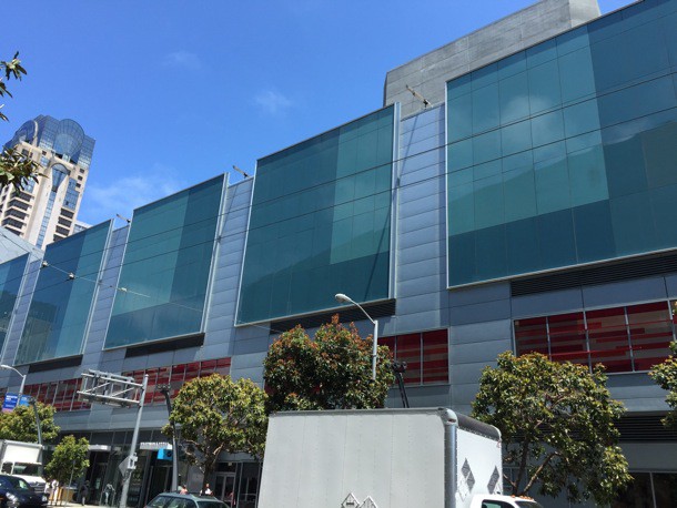 wwdc-2015-decorations-moscone-center-2