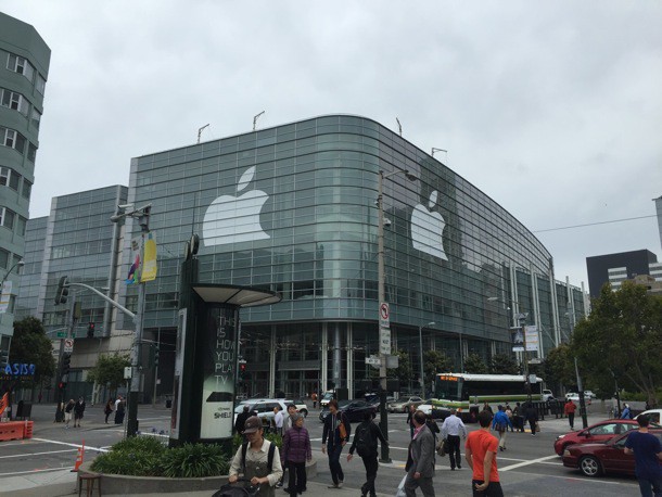 wwdc-2015-decorations-moscone-center-7