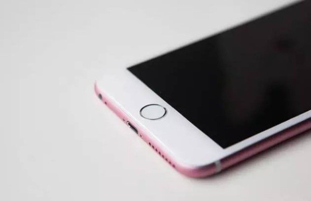 pink-iphone-6s-revealed-in-new-leaked-images-3