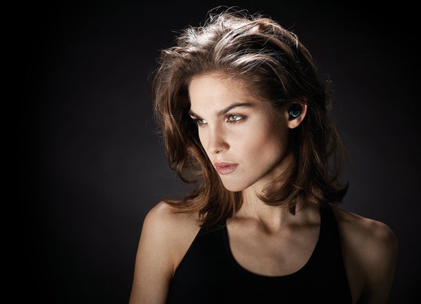 apple-bluetooth-earbuds-with-truly-wireless-left-right-earpieces-3