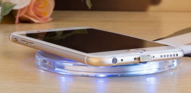 apple-could-bring-wireless-charging-apple-iphone-0