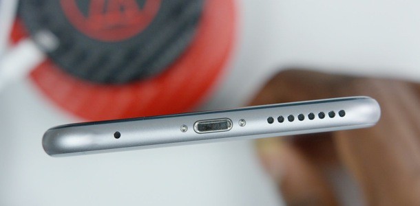 iphone-7-will-ditch-headphone-jack-for-lightning-earpods-sport-smart-connector-0