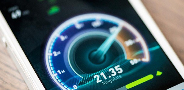 qualcomm-hints-at-intel-lte-modems-iphone-7-0