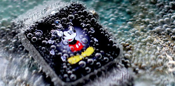 apple-watch-2-gps-waterproof-and-tracks-swimming-0