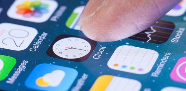 samsung-projected-to-ship-40m-oled-panels-to-apple-iphone-2017-0