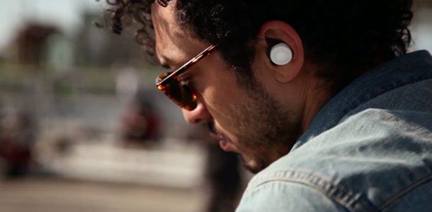 apple-wireless-earbuds-custom-bluetooth-chip-0