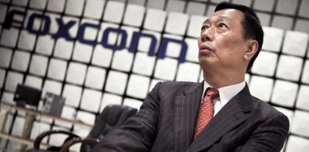 foxconn-31-percent-profit-as-iphone-sales-continue-to-drop-0
