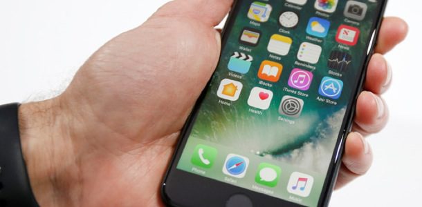 rossvyaz-podtverdila-sootvetstvie-iphone-7-vsem-rossiyskim-standartam-0