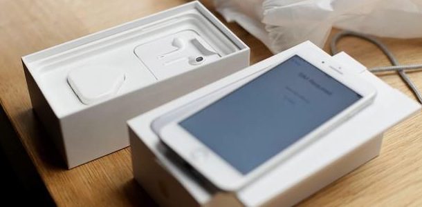 v-rossii-otkryilsya-predzakaz-na-smartfonyi-iphone-7-i-iphone-7-plus-0