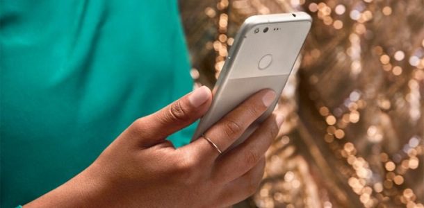 google-phone-officially-announced-pixel-pixel-xl-0
