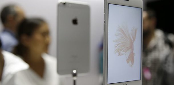 samsung-lg-investing-in-flexible-oled-displays-iphone-8-0