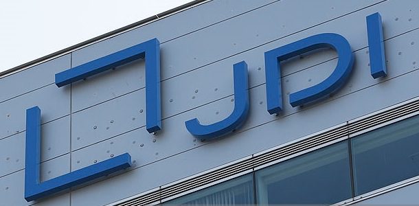 apple-supplier-japan-display-discusses-703m-bailout-from-japanese-government-0